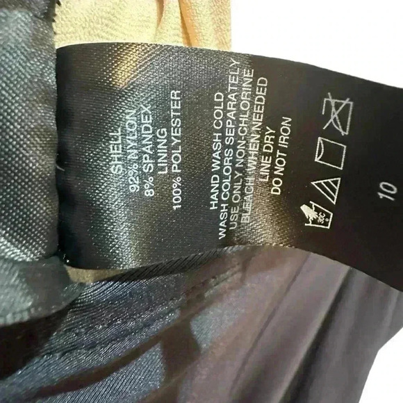 Beachscene Collection Black And White Swim Dress One Piece Swimsuit Women’s 10 - Picture 11 of 11